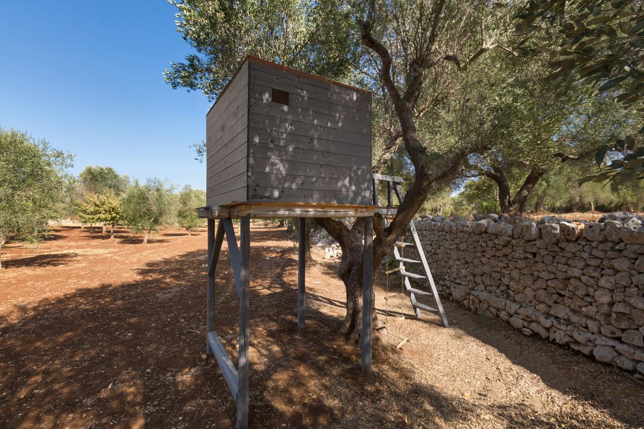 הוילה אוסטוני Casale Con Cipresso מראה חיצוני תמונה